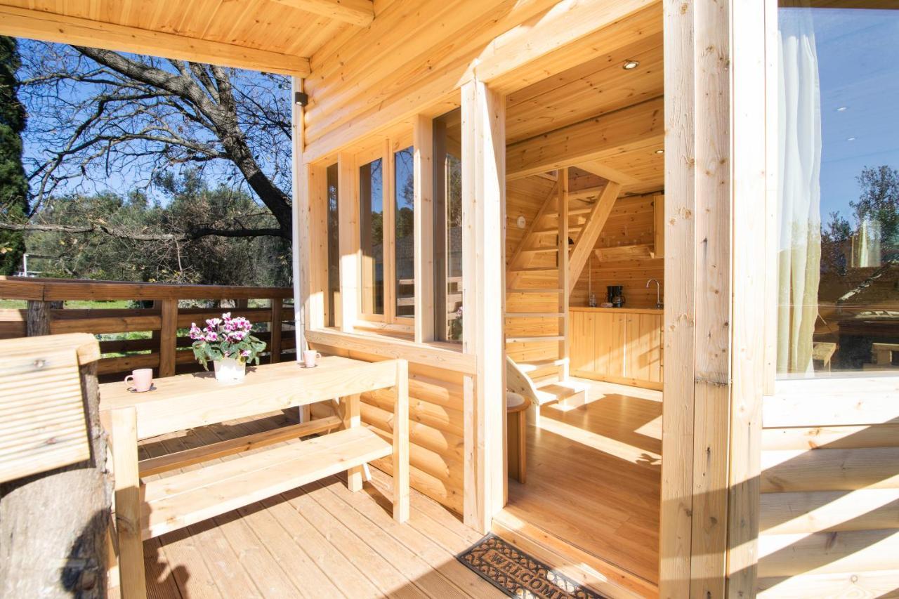 Kato Pavliana Romantic Tree House מראה חיצוני תמונה