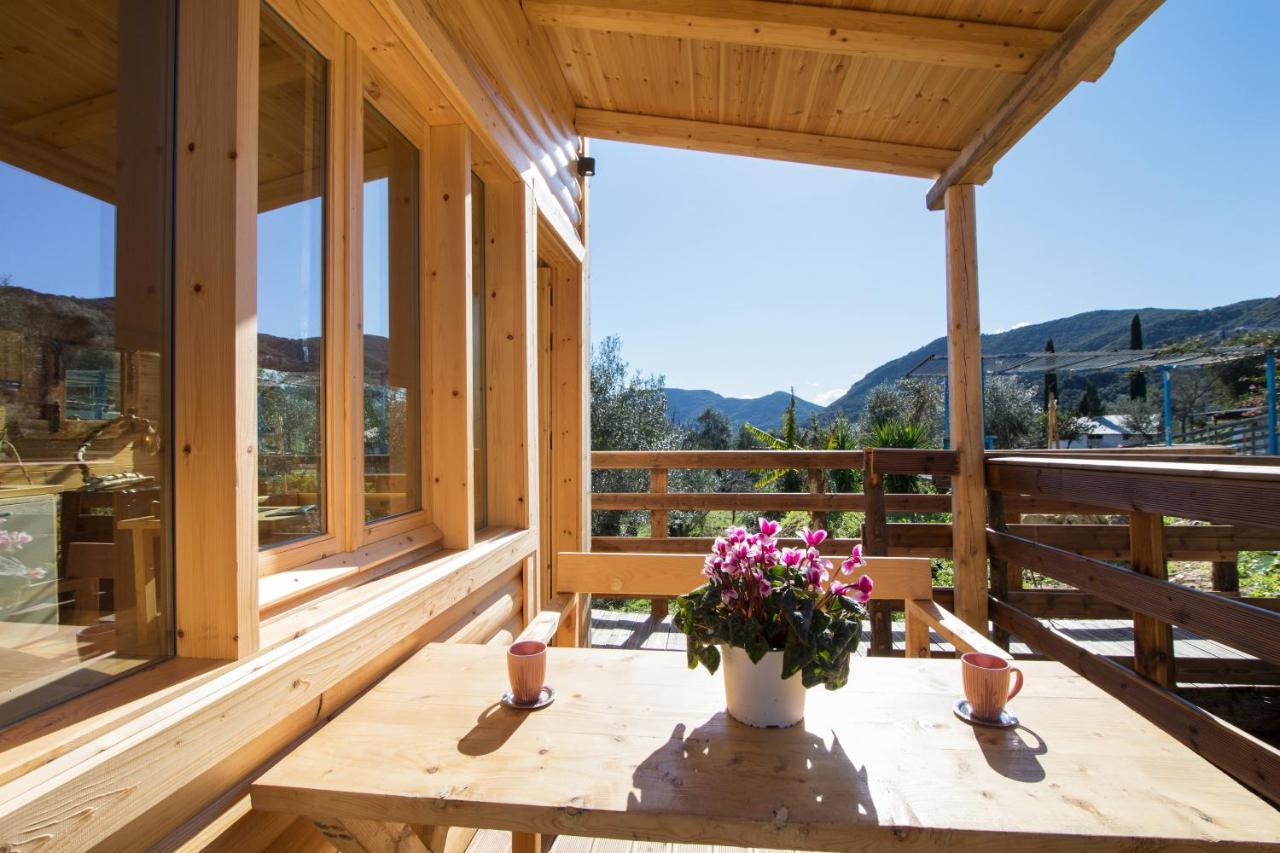 Kato Pavliana Romantic Tree House מראה חיצוני תמונה