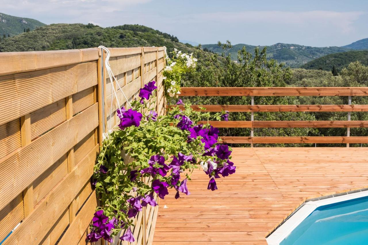 Kato Pavliana Romantic Tree House מראה חיצוני תמונה