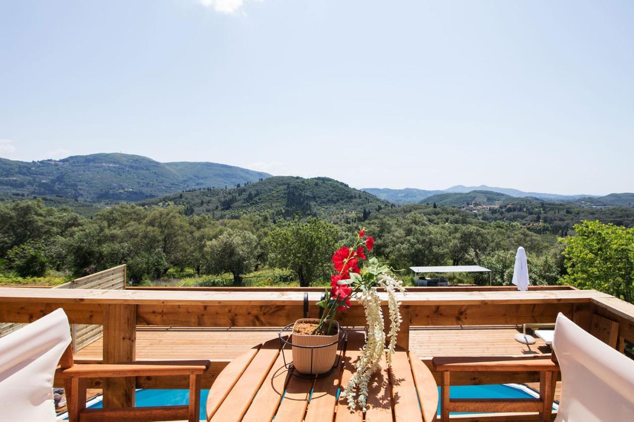 Kato Pavliana Romantic Tree House מראה חיצוני תמונה